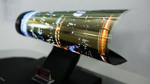 lg-display-rollable-10