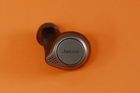 jabra earbud